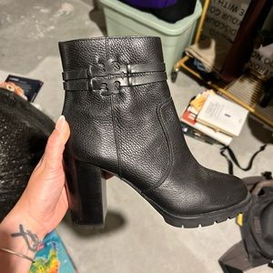 Tory Burch miller boots! Absolutely GORGEOUS size 10! Authentic